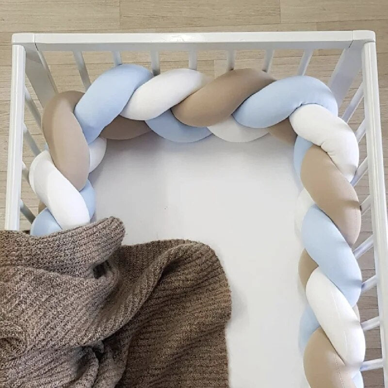 Parachoque de cuna en forma de trenza para bebé
