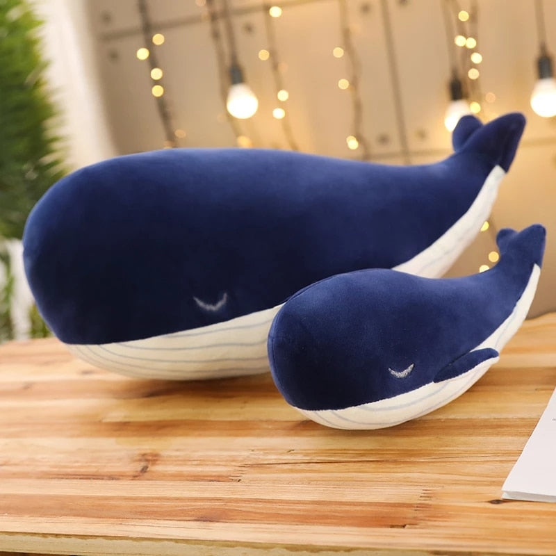 Peluche suave de ballena azul